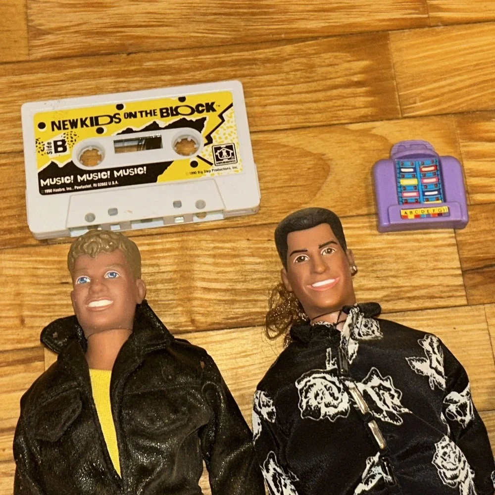 1990 Hasbro New Kids on the Block Hangin' Loose NKOTB Dolls Street Clothes D3